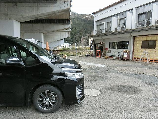 キッチンくろまめ　駐車場